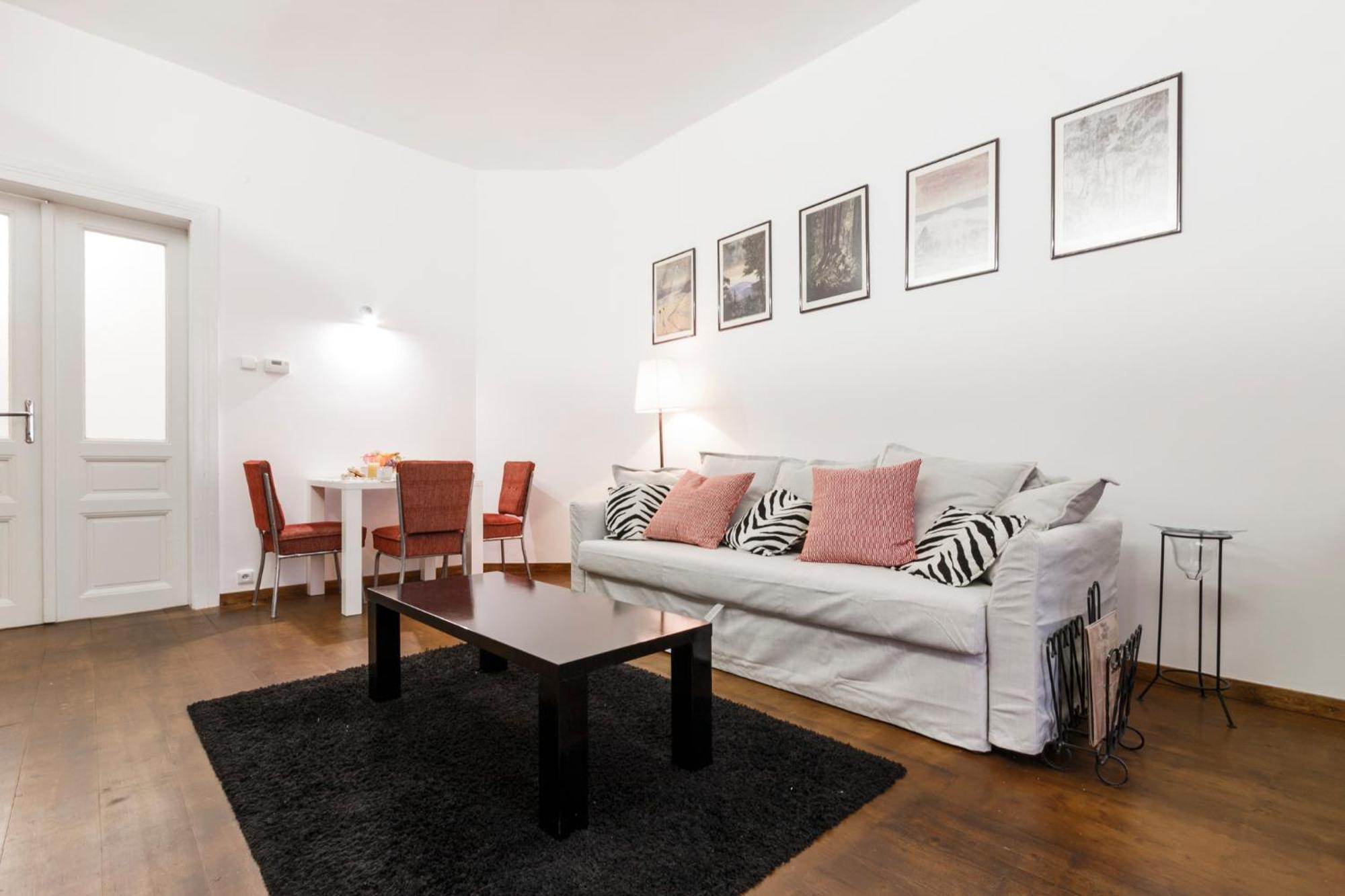 Prague Days - 1Bdr Apt W Netflix - Zizkov Tower 외부 사진